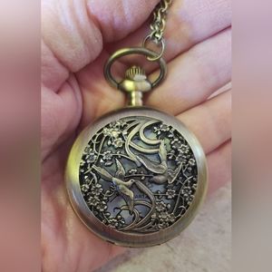 New swallow bird flowers quartz pocket watch